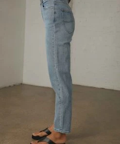 Lee Hourglass High Moms Jean - Bias Blue New & Most Loved
