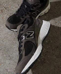 New Balance 2002RB Sneaker - Charcoal
