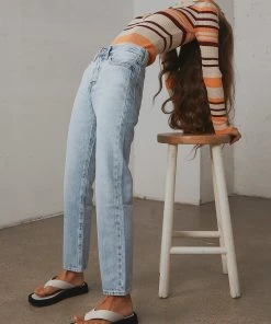 Levi's Wedgie Straight Jeans - Montgomery Baked