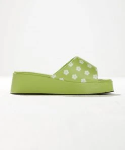 Cult Avenue New & Most Loved Daisy Chain Mule - Lime Daisy