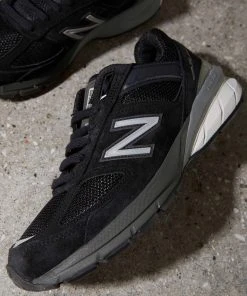 New Balance 990 Sneaker - Black Silver New & Most Loved