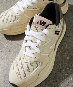 New Balance New & Most Loved 57/40 Sneaker - Sulphur Yellow