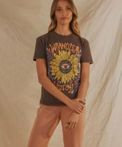 Wrangler Eye Flora Tee - Worn Black New & Most Loved