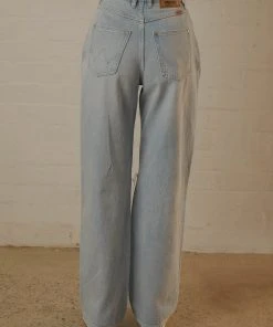 Wrangler Bella Baggy Jean - Delirium Decon New & Most Loved