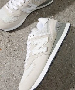 New Balance 574 Sneaker - White