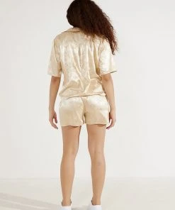 Peppermayo Exclusive Apartment In Paris Shorts - Beige New & Most Loved 9 Peppermayo Exclusive Apartment In Paris Shorts - Beige New & Most Loved