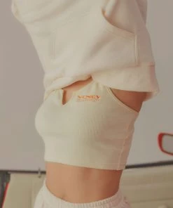 Vacancy Supply Off Roading Singlet - Crème New & Most Loved