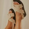Cult Avenue Maldives Linen Cross Sandal - Oatmeal