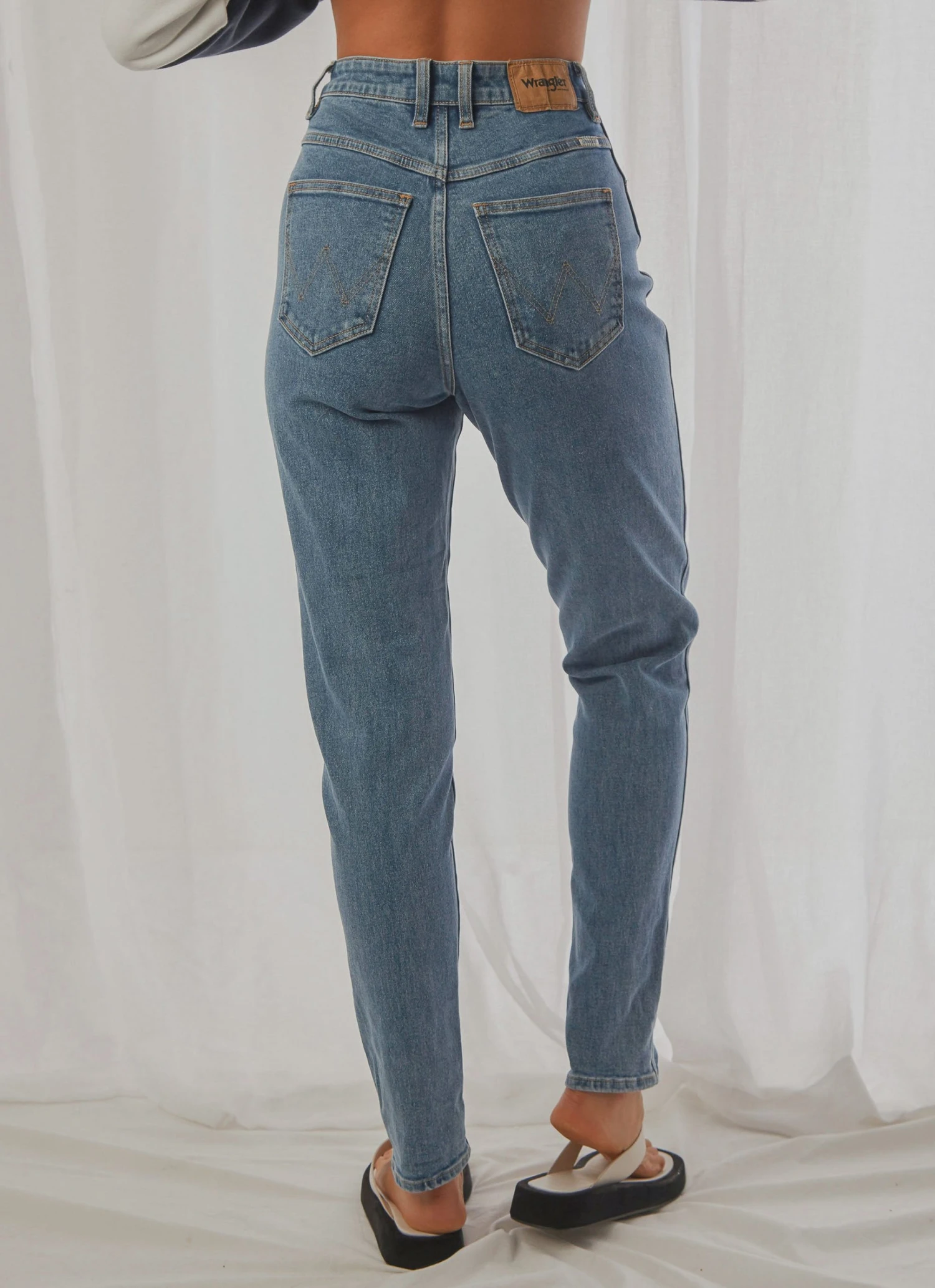 Wrangler Tyler Jean - Isla Blue New & Most Loved 5 Wrangler Tyler Jean - Isla Blue New & Most Loved