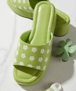 Cult Avenue New & Most Loved Daisy Chain Mule - Lime Daisy