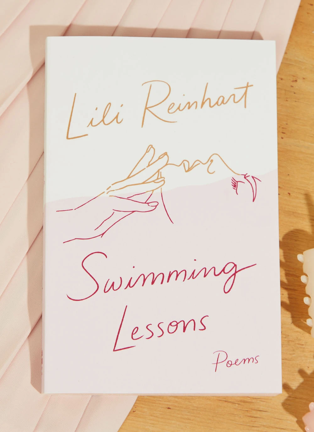 Harper Collins Swimming Lessons - Lili Reinhart New Accessories 1 Harper Collins Swimming Lessons - Lili Reinhart New Accessories