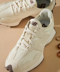 New Balance New Shoes 327 Sneaker - Angora