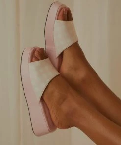 Cult Avenue Ambrose Mule - Pink Gingham
