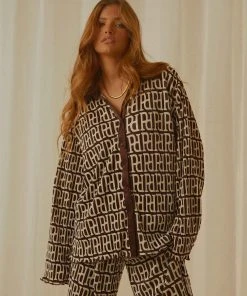 Peppermayo Exclusive Change Of Pace Shirt - Logo Mania New & Most Loved