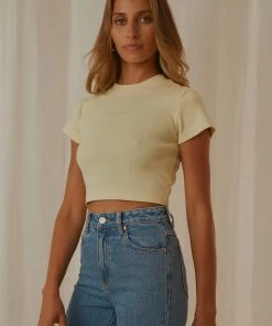 Abrand A 90s Crop Tee - Butter
