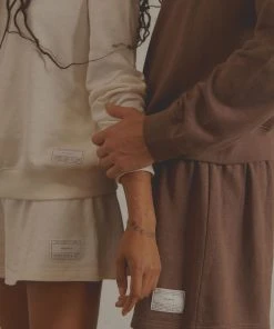 Vacancy Supply The Essential Shorts - Chocolate