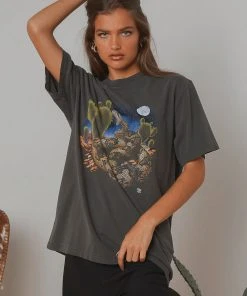 Thrills New & Most Loved Happy Trails Merch Tee - Merch Black